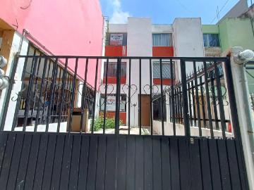 Casa en venta en INFONAVIT Loma Bella, Puebla, Puebla