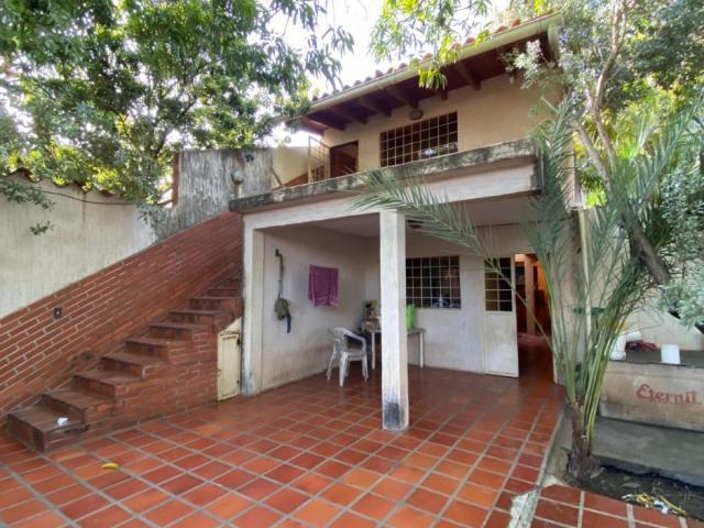 Casa en Venta en Juan Griego Antolin del campo Nueva Esparta 300 m2. 4 hab