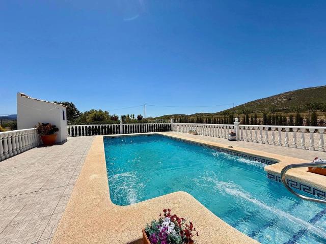 Casa en venta en Jumilla. Casas.