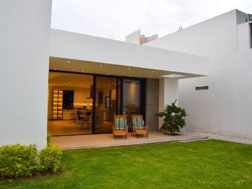 Casa en Venta en Jurica