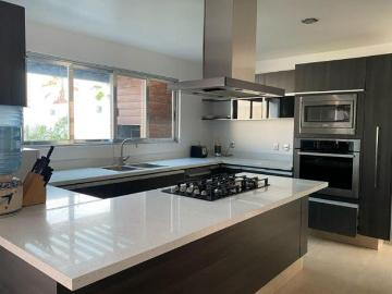 Casa en venta en Juriquilla, Querétaro ! Fracc. Cumbres del Lago! Amplios espacios