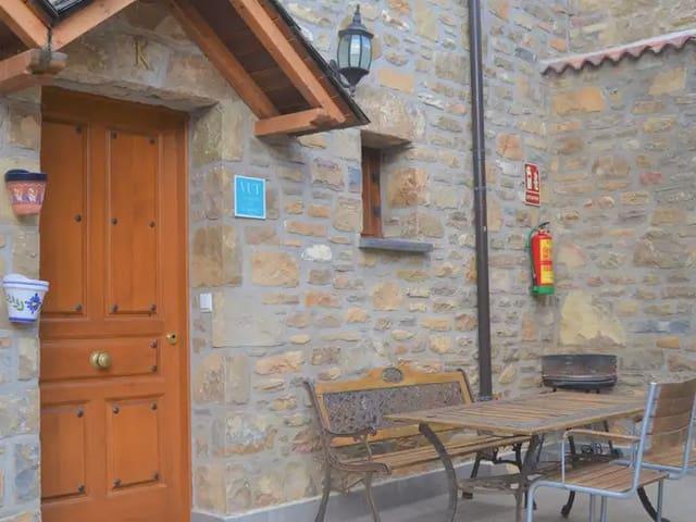 Casa en venta en Jaca, Huesca