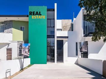 Casa en venta en Jacarandas, Villa de Álvarez, Colima