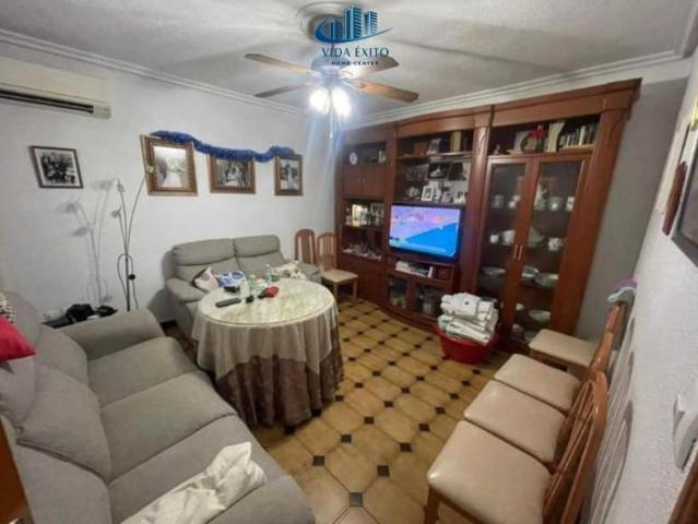 Casa en venta en Jaén, Corte ingles