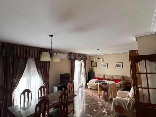 Casa en venta en Jaén, Belén San Roque. ? Casa de 300 m² con local comercial junto a El Corte Inglés Exclusiva INFINITY HOGAR Gran oportunidad de inversión. Casas.