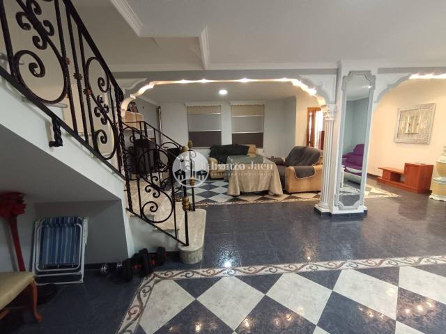Casa en venta en Jaén, San Felipe El Almendral La Merced. Casa en venta en San FelipeEl AlmendralLa Merced23002. Casas.