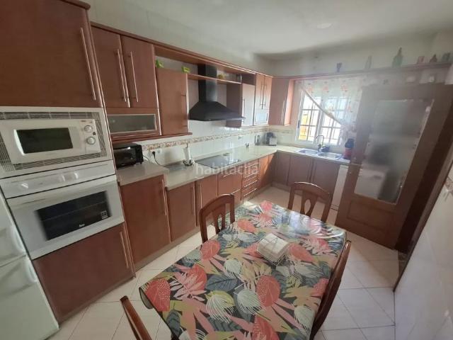 Casa en venta en Jaén, Santa Isabel. Casa en Santa Isabel. Casas.