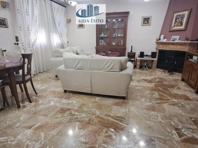 Casa en venta en Jaén, Santa Isabel