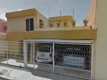 CASA EN VENTA EN JARDINES DE DURANGO, DURANGO