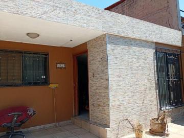 Casa en venta en Jardines de San José