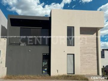 Casa en Venta en Jardines del Pedregal Residencial, Chihuahua