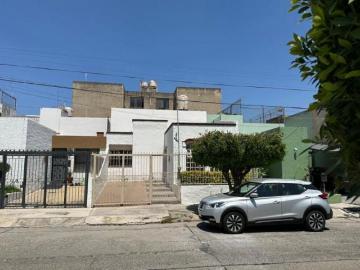Casa en Venta en Jardines del Sol Chimalpopoca 4484