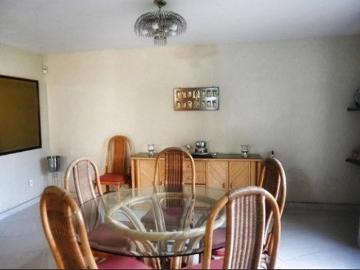 Casa en venta en Jardines Vallarta, Cancún, Jalisco