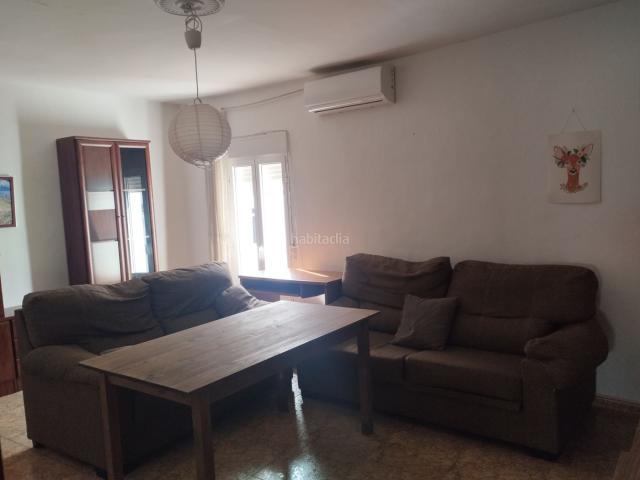 Casa en venta en Jerez de los Caballeros. Avda.Portugal. 3 dorm, terraza, trastero. Casas Jerez de los.