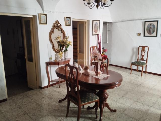 Casa en venta en Jerez de los Caballeros. C Piteles. Amplia. Patio, garaje, doblados. Casas Jerez de los.