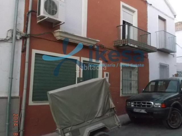 Casa en venta en Jódar. Venta de Vivienda en Jodar, Jaén. Activo Inmobiliario Sin Posesión, No se Puede Visitar. Casas.
