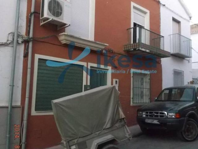 Casa en Venta en Jódar