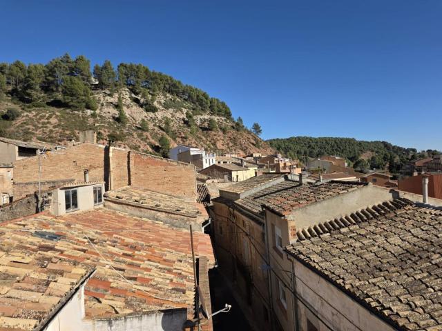 Casa en venta en Jorba. VENTA CASA EN JORBA ZONA CENTRO GARAJE, TERRAZA Y VISTAS!. Casas.