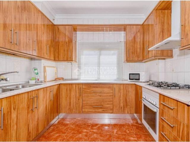 Piso en Venta en Lucena