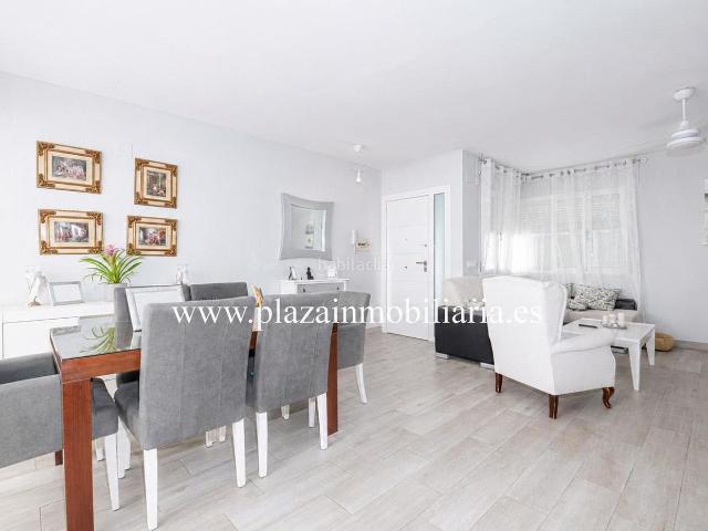 Casa en venta en Lucena, El Valle. CASA DE 3 HAB. ZONA C. DONANTES DE SANGRE por 230.000 EUROS. Casas.