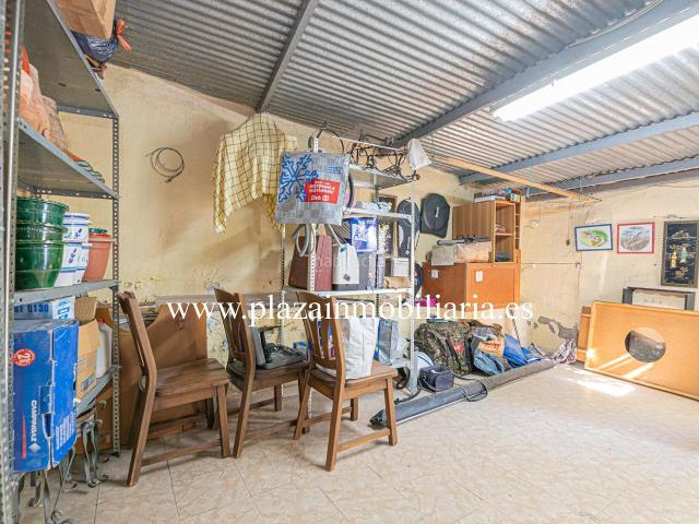 Casa en venta en Lucena, El Carmen La Barrera. CASA DE 3 HAB. ZONA DE FUENTE TOJAR por 178.000 EUROS. Casas.