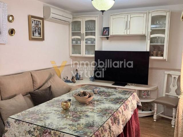 Casa en venta en Lucena, La Calzada. Venta Casa zona la Calzada. Casas.