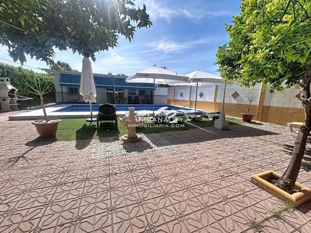 Casa en venta en Lucena, Las Vegas Campoaras. Casas.