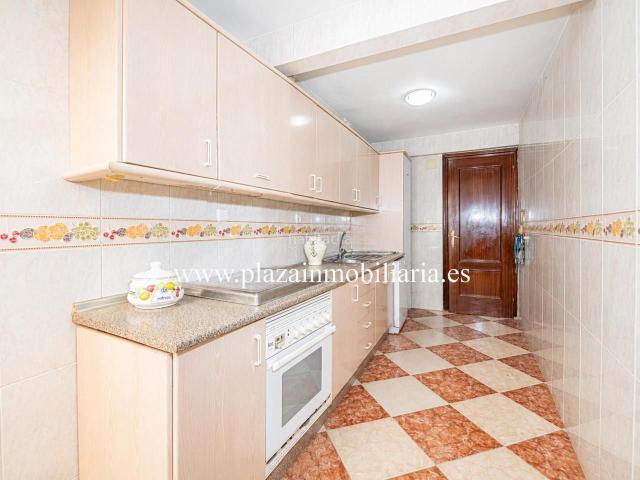 Casa en venta en Lucena, Poleares. CASA DE 3 HAB. ZONA C. JUEGO DE PELOTA por 130.000 EUROS. Casas.