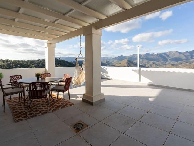 Casa en venta en La Mairena, Málaga Costa del Sol