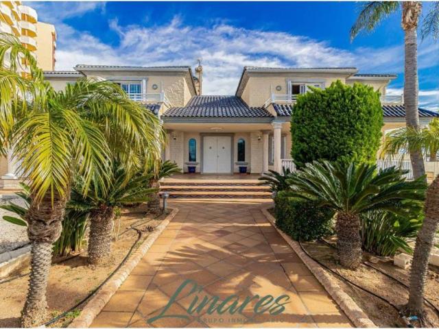 Casa en Venta en La Manga del Mar Menor
