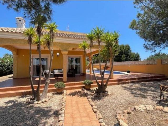 Casa en Venta en La Manga del Mar Menor