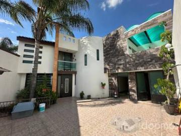 Casa en VENTA EN LA MARIA