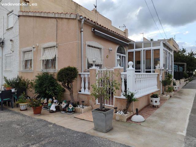 Casa en Venta en La Marina, Alicante