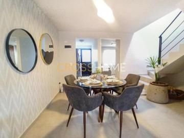 ¡CASA EN VENTA! EN LA MESETA ALTTA HOMES, EN LOS LIMITES GTO./QRO