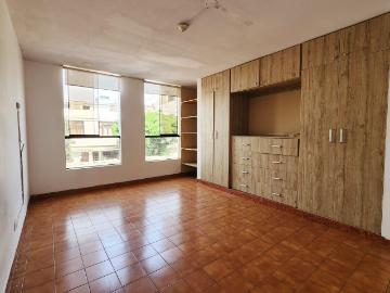 Casa en venta en La Molina a $329,000