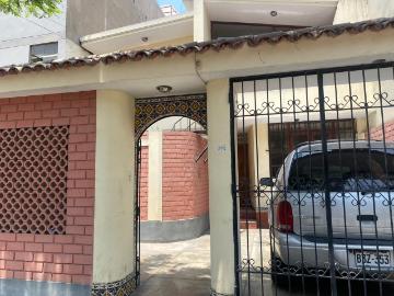 Casa en venta en La Molina a $350,000