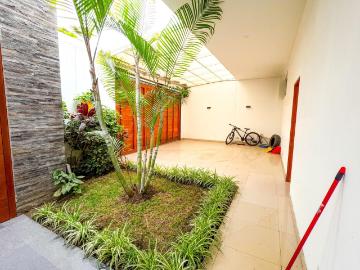 Casa en venta en La Molina a $550,000