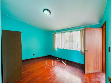 Casa en venta en La Molina a $465,000