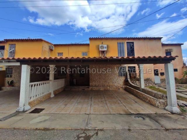Casa en Venta en La Mora, Cabudare