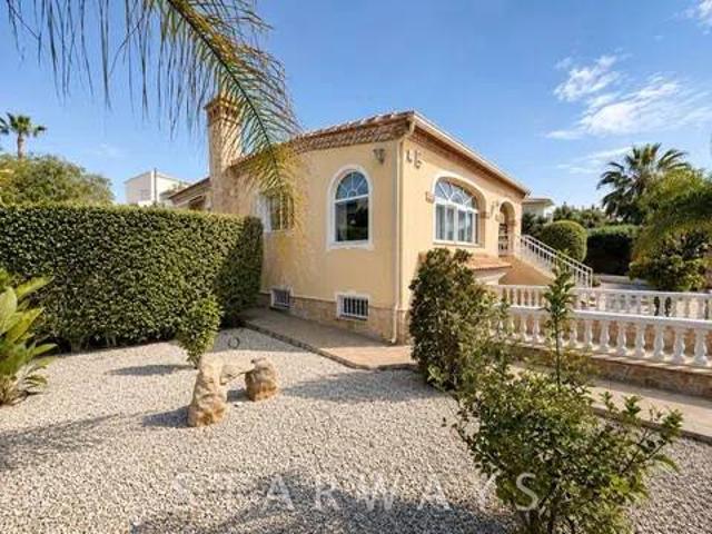 Casa en Venta en La Nucia