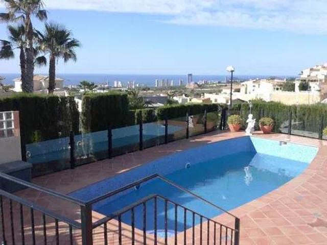Casa en Venta en La Nucia