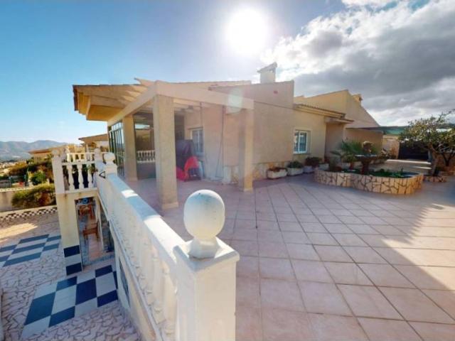 Casa en Venta en La Nucia
