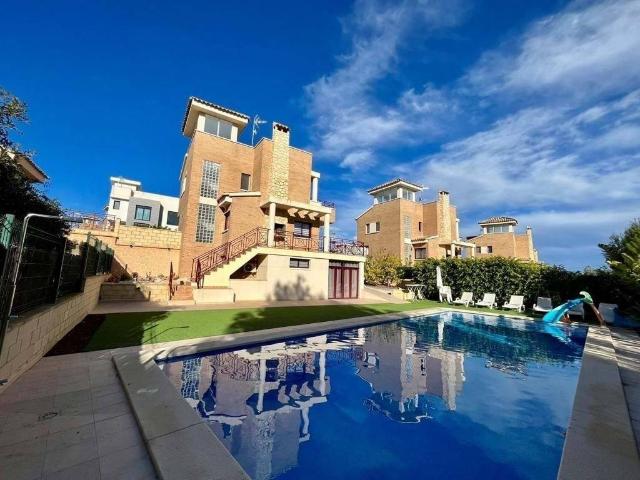 Casa en Venta en La Nucia