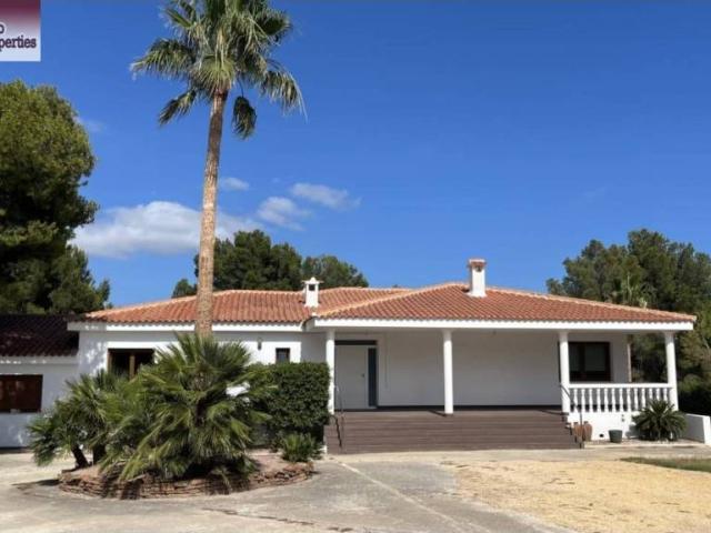 Casa en Venta en La Nucia