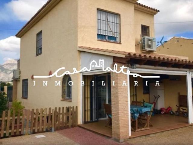 Casa en Venta en La Nucia