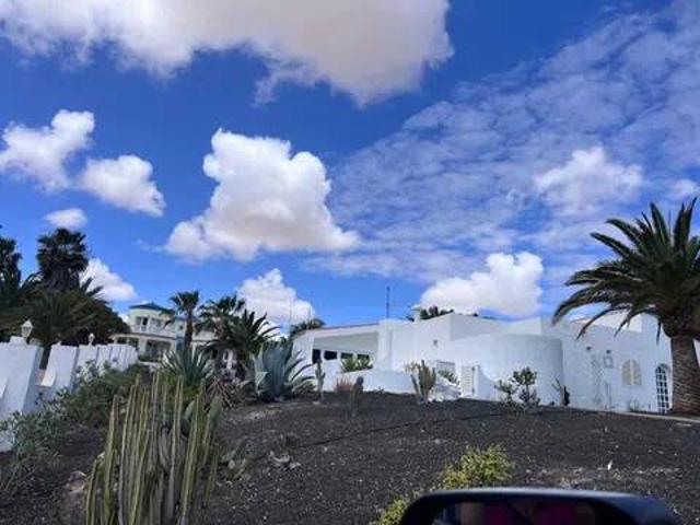 Casa en Venta en La Oliva