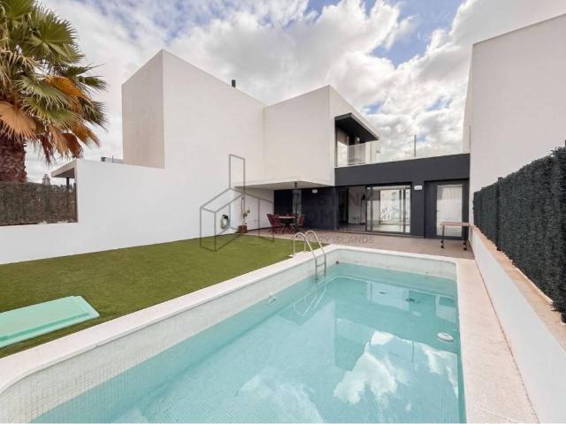 Casa en Venta en La Oliva