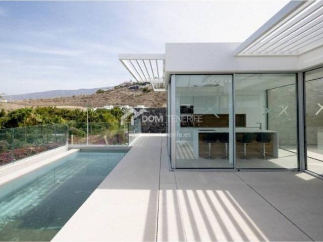 Casa en Venta en Arona