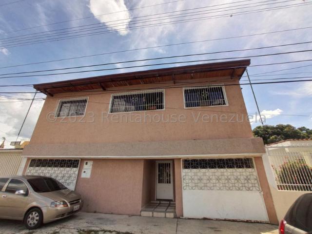 Casa en Venta en La Barraca, Maracay