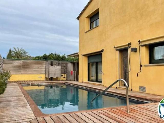 Casa en Venta en La Bisbal d'Empordà